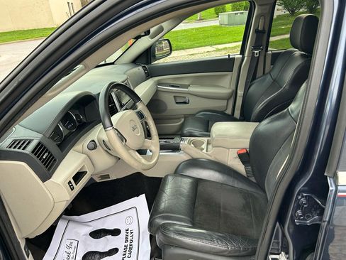 Used 2010 Jeep Grand Cherokee Limited w/ S Limited Group image 10