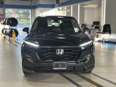 Used 2025 Honda CR-V EX-L image 3