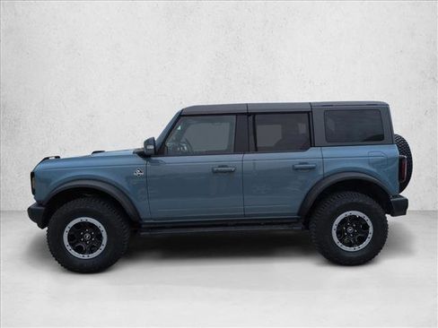 Used 2023 Ford Bronco Outer Banks w/ Sasquatch Package image 8