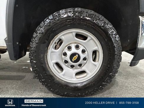 Used 2024 Chevrolet Silverado 2500 W/T w/ WT Convenience Package AWD/4WD image 12