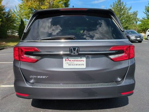 Used 2024 Honda Odyssey EX-L image 5