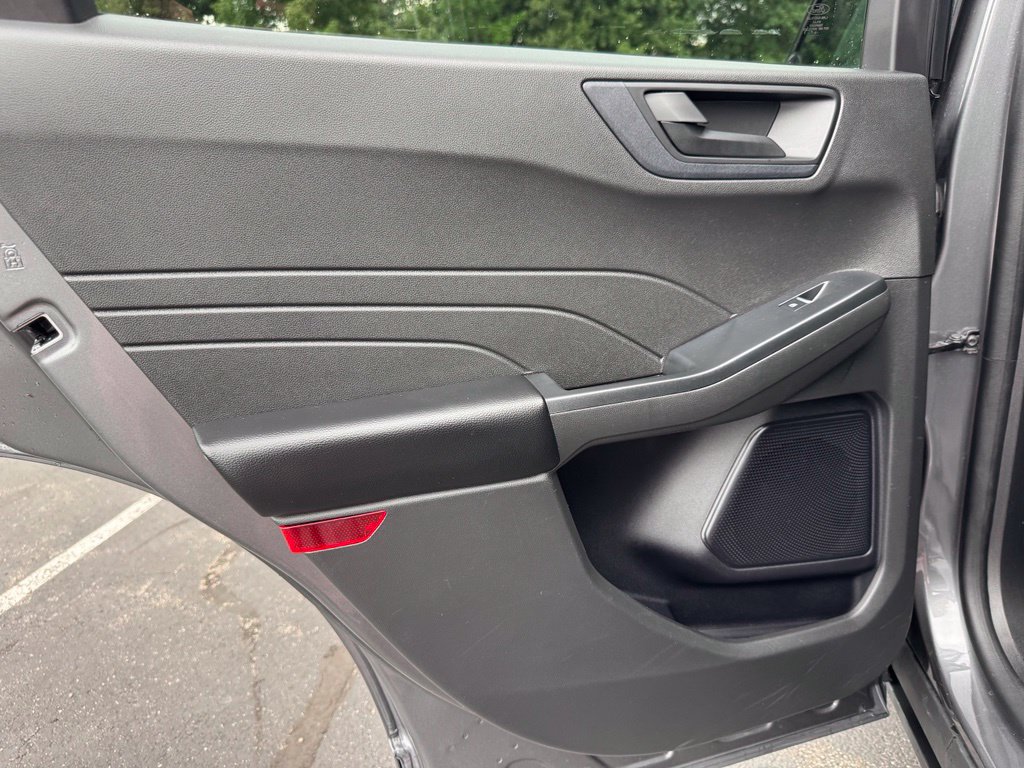 Certified 2023 Ford Escape Active AWD/4WD image 23