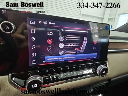 New 2026 GMC Canyon Denali AWD/4WD image 13