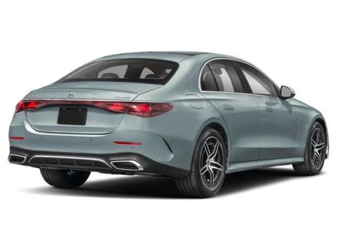 New 2026 Mercedes-Benz E 450 4MATIC Sedan image 15