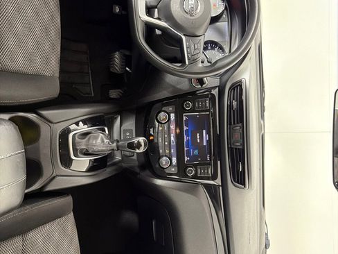 Used 2019 Nissan Rogue Sport SV image 24