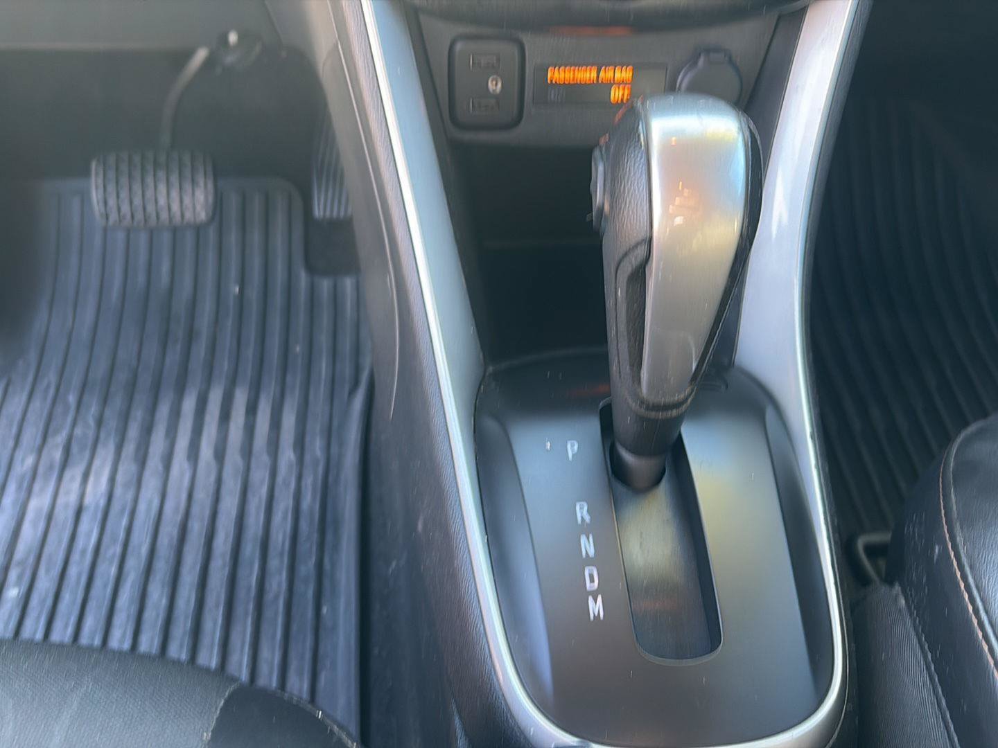 Used 2020 Chevrolet Trax LT w/ LT Convenience Package FWD image 23