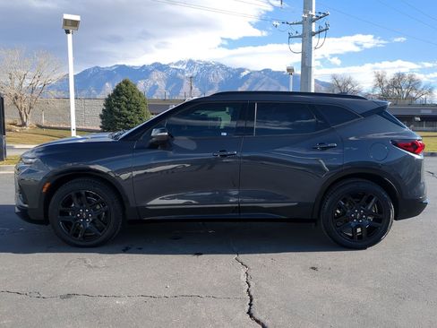 Used 2021 Chevrolet Blazer RS w/ Enhanced Convenience Package image 2