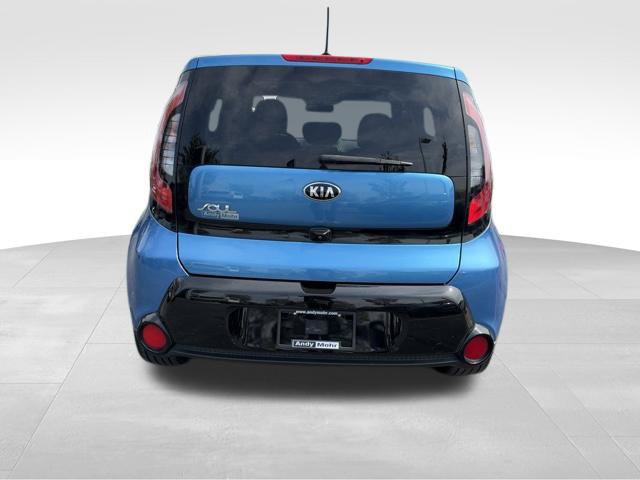 Used 2016 Kia Soul + w/ Designer's Package FWD image 6