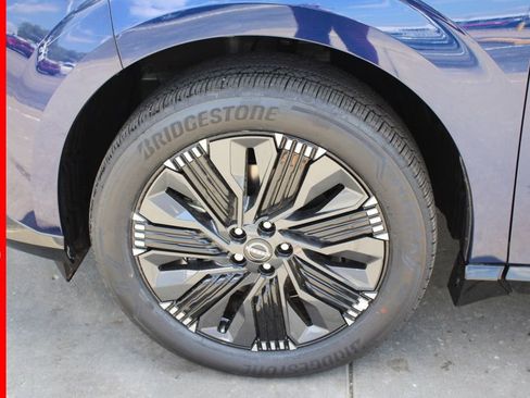 New 2025 Nissan Murano Platinum w/ Cargo Package image 8