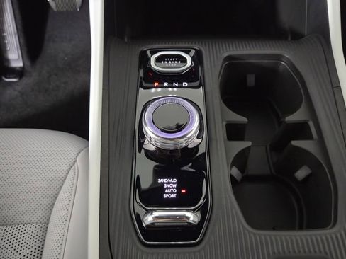 New 2026 Jeep Cherokee Overland image 23