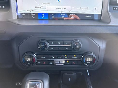 New 2025 Ford Bronco Outer Banks image 15