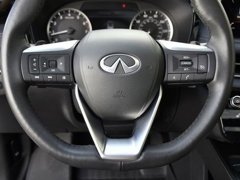 Used 2025 INFINITI QX60 Pure w/ Cargo Package image 7