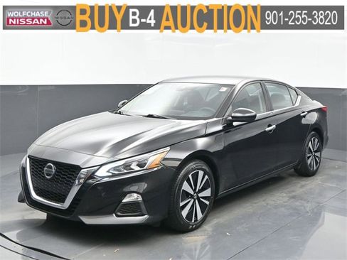 Used 2021 Nissan Altima 2.5 SV image 1