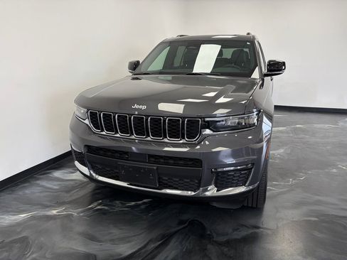 Used 2024 Jeep Grand Cherokee L Limited w/ Trailer Tow Prep Group image 3