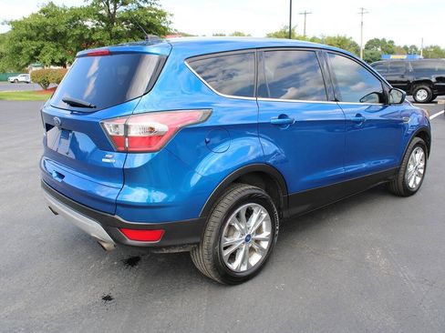 Used 2017 Ford Escape SE AWD/4WD image 6