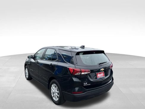 Used 2023 Chevrolet Equinox LS FWD image 28