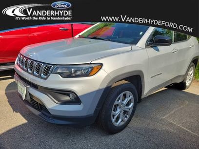 Used 2024 Jeep Compass Latitude