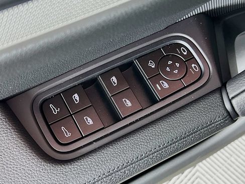 New 2026 Porsche Cayenne AWD/4WD image 20