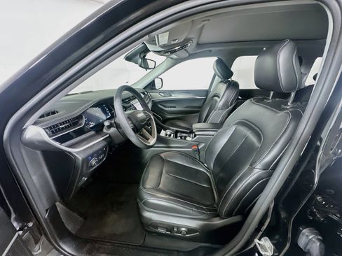 Used 2022 Jeep Grand Cherokee Limited 4xe AWD/4WD image 13