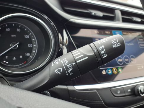 Used 2023 Buick Encore GX Preferred w/ Cold Weather Comfort Package image 28