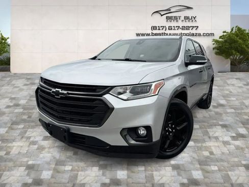 Used 2018 Chevrolet Traverse Premier w/ Redline Edition FWD image 3
