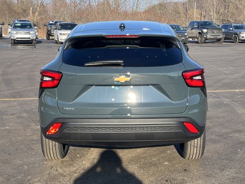New 2026 Chevrolet Trax LS image 6