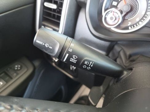 Used 2022 RAM 1500 Big Horn w/ Night Edition AWD/4WD image 59