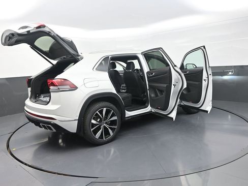 New 2026 Volkswagen Atlas Cross Sport SEL Premium R-Line AWD/4WD image 35