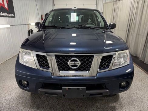 Used 2016 Nissan Frontier SV w/ SV Value Truck Package AWD/4WD image 2
