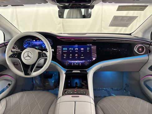 Certified 2023 Mercedes-Benz EQS 580 4MATIC Sedan image 14