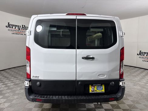 Used 2020 Ford Transit 250 Low Roof image 5