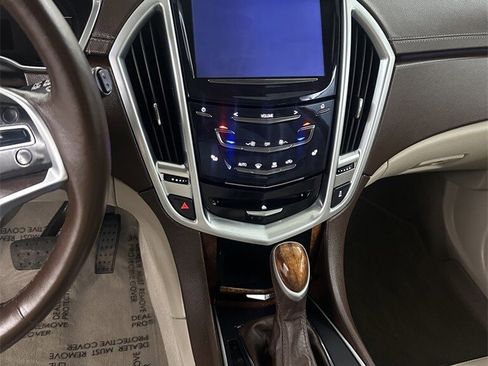 Used 2014 Cadillac SRX Luxury w/ Driver Awareness Package image 16