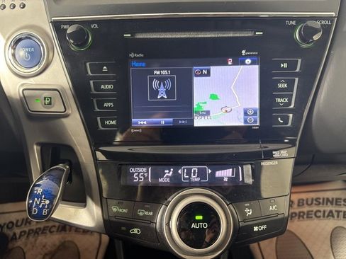 Used 2017 Toyota Prius V Four image 15