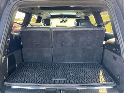 Used 2023 Jeep Grand Wagoneer Series II w/ Quick Order Packagew 28T AWD/4WD image 8