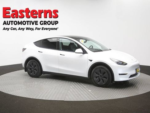 Used 2021 Tesla Model Y Long Range AWD/4WD image 43