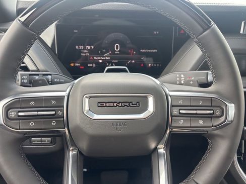 New 2026 GMC Yukon Denali w/ Denali Reserve Package AWD/4WD image 19