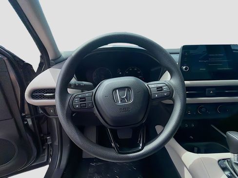 New 2026 Honda HR-V LX image 10
