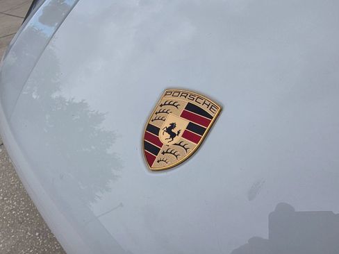 Used 2015 Porsche Macan S AWD/4WD image 14