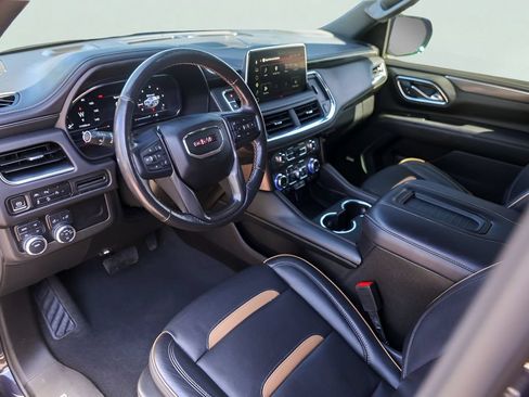 Used 2023 GMC Yukon AT4 AWD/4WD image 13