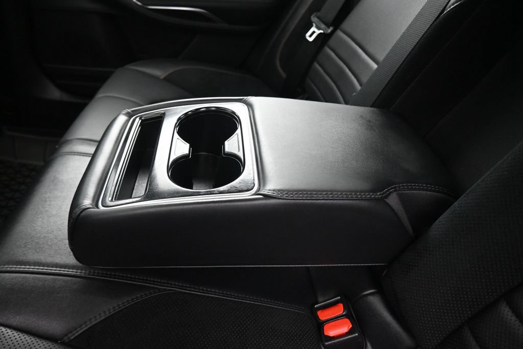 Used 2020 Toyota Avalon Touring w/ Advanced Safety Package FWD image 36
