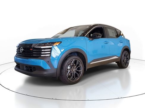 New 2026 Nissan Kicks SR image 1