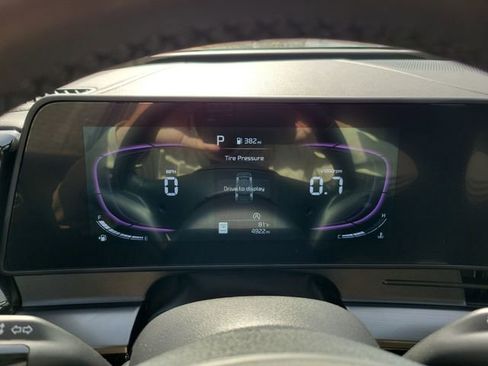 Certified 2025 Kia Sportage EX w/ Premium Package image 19