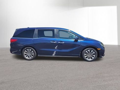 Used 2023 Honda Odyssey EX-L image 10