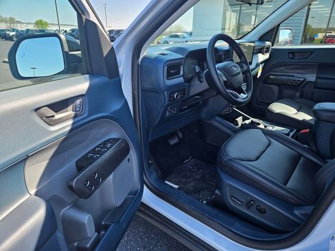 New 2026 Ford Maverick Lariat AWD/4WD image 10