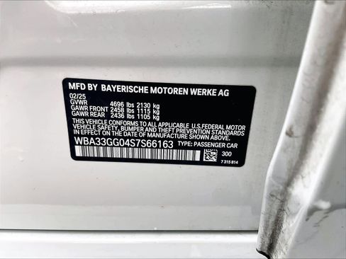 Certified 2025 BMW M235i xDrive w/ Technology Package image 31