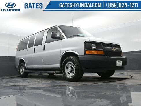 Used 2017 Chevrolet Express 2500 LS image 36