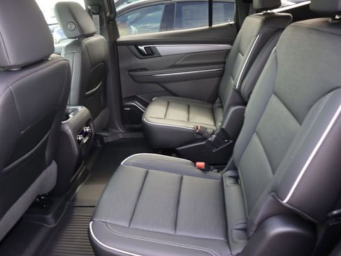 New 2026 Buick Enclave Sport Touring w/ Power Package image 17