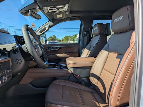 New 2026 Chevrolet Tahoe High Country image 15