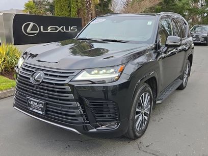 Certified 2022 Lexus LX 600 4WD w/ Premium Package