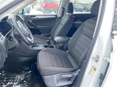 Used 2024 Volkswagen Tiguan S image 15